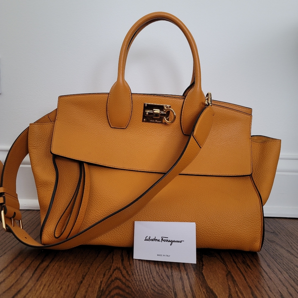Salvatore Ferragamo The Studio Soft Bag Olivello